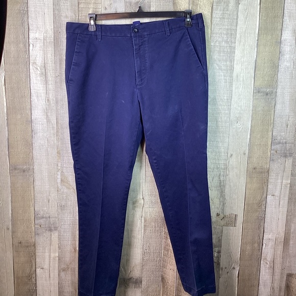 Izod 36x30 Navy Blue Straight Leg Chino Pants Front Pockets 1 Back Butto… - Picture 1 of 8